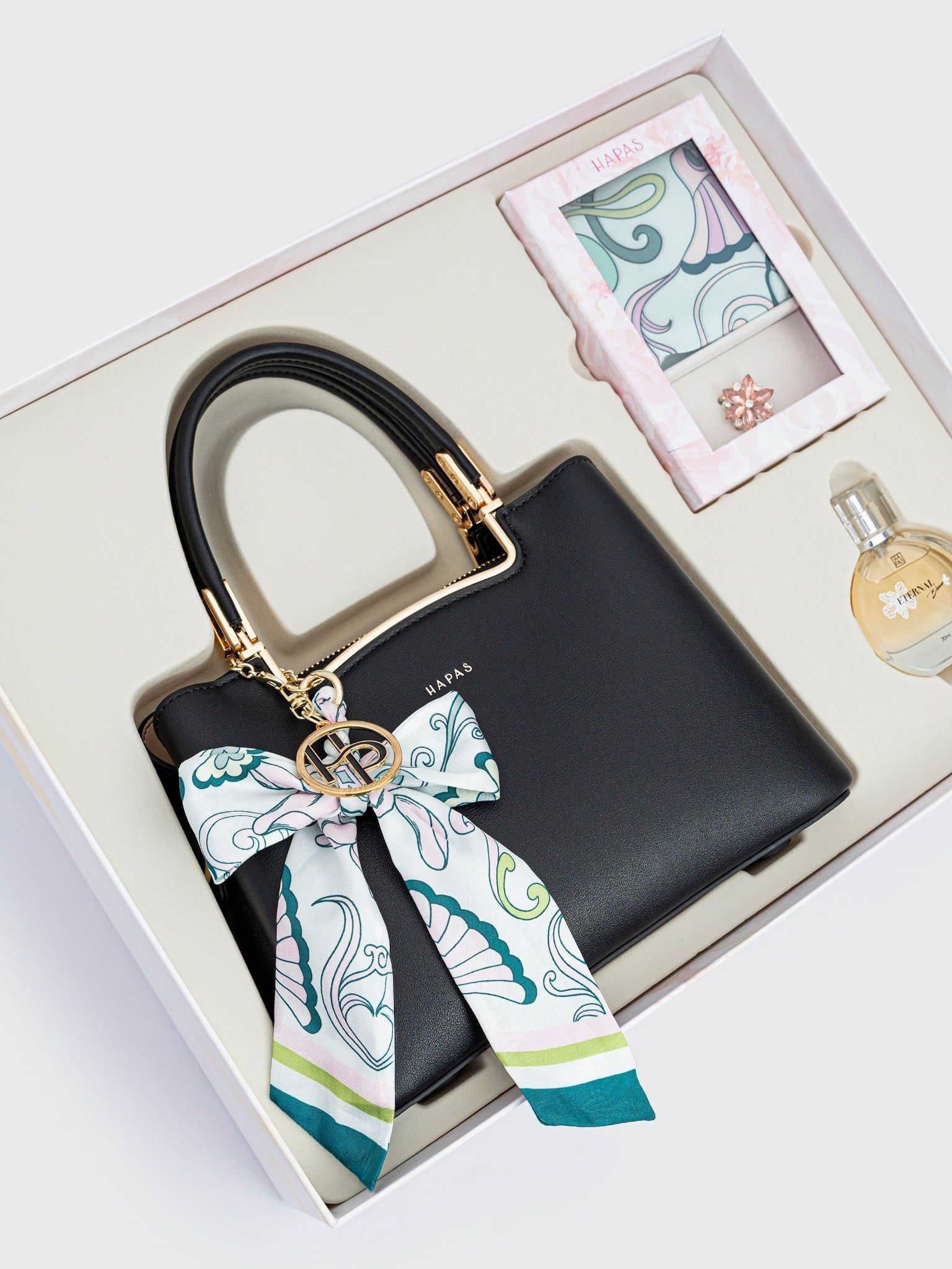  Bộ Quà Tặng Túi Xách Tag G Hộp Chân Thành 2026 