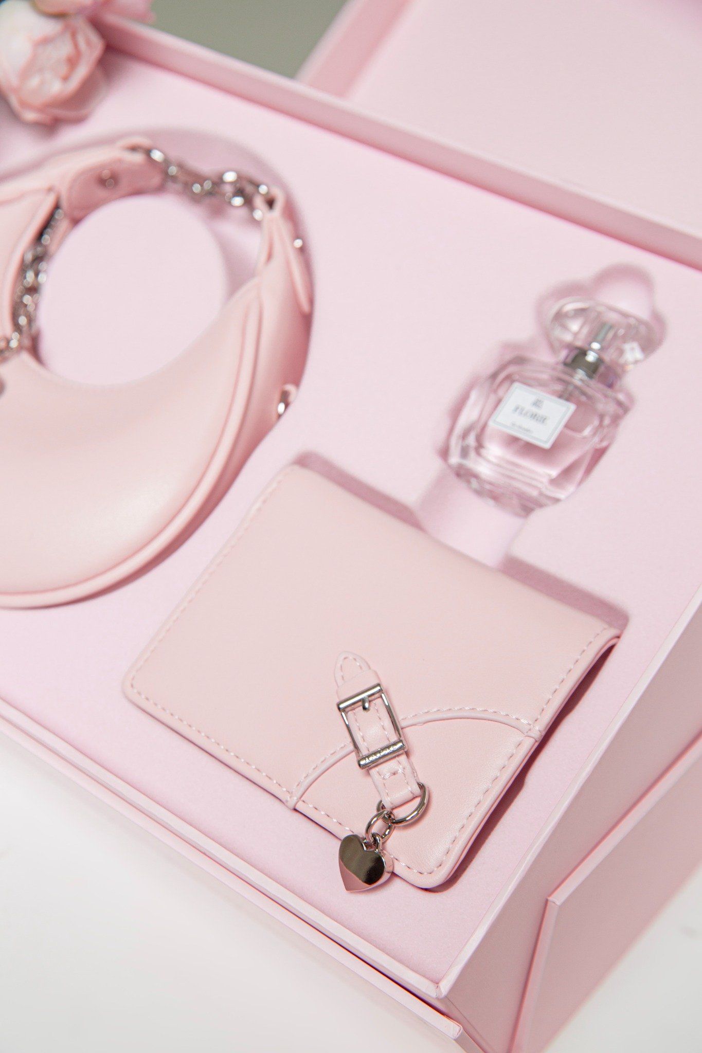  Bộ Quà Tặng Túi Xách Mini Hộp Thích Thích 2025 