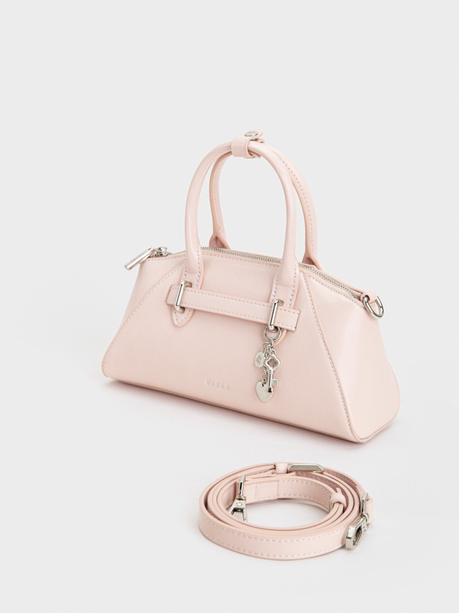  Túi Xách Tay Charm Tim Dearie Size 23 