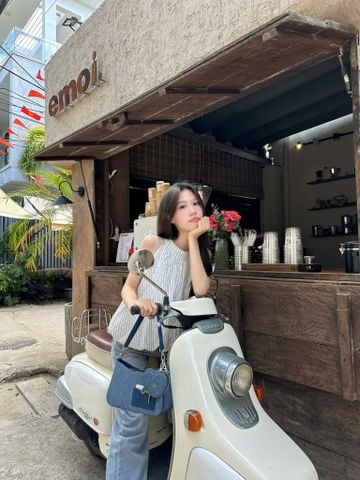 Túi Đeo Vai Hobo Đáy Vuông Love Charm Size 23 - Jean