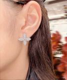  Bông Tai Hoa 4 Cánh 