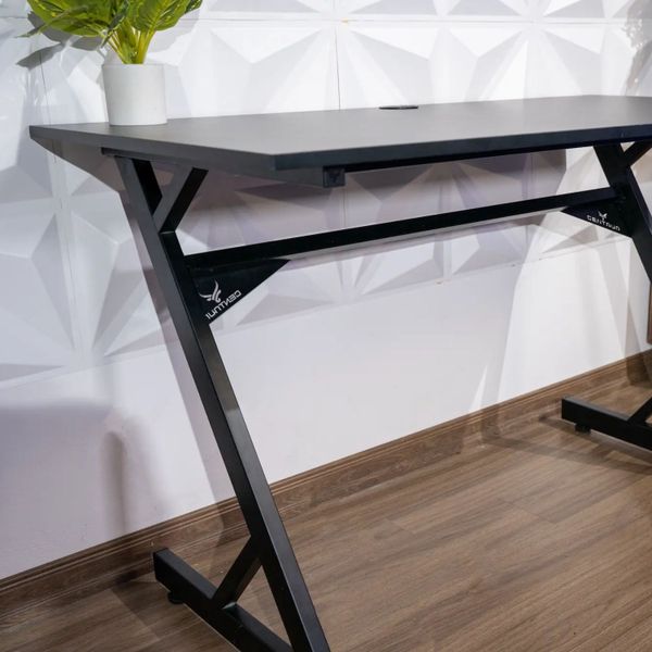Bàn CENTAUR Gaming chữ Z kích thước 120x60x74cm