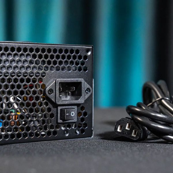 Nguồn máy tính CENTAUR CT650W