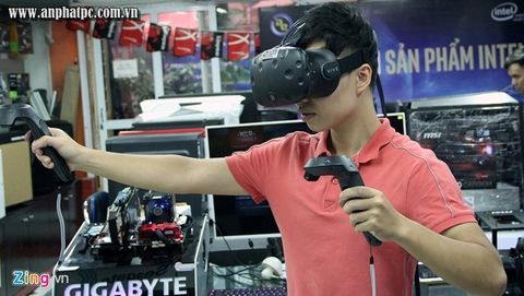Bộ kính thực tế ảo HTC VIVE bản thương mại - Made From USA