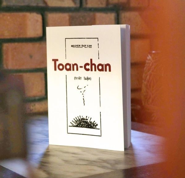  Toàn chân triết luận 