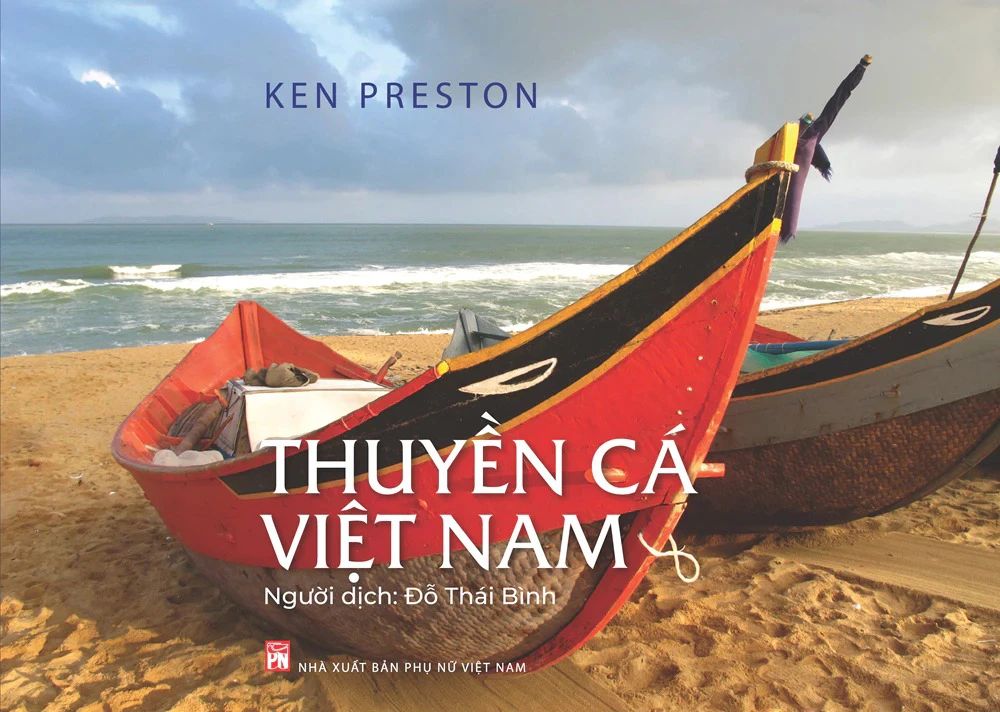  Thuyền Cá Việt Nam - Bìa Cứng 