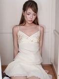  Daphne Set ( bộ áo cami kèm chân váy cùng loại màu kem ) 1998beforethedawn 