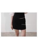  Black Basic Skirt 