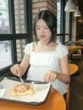  Creamie White Top 