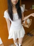  Lindsey Black Top (áo thun chấm bi đen ) 