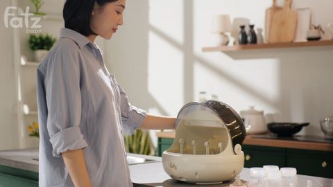 Máy úp bình sữa tiệt trùng UVC sấy khô & bảo quản – Tidy 1 – FB4268WM