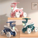 Xe chòi chân 618, 4 bánh thăng bằng, có đèn, có giỏ