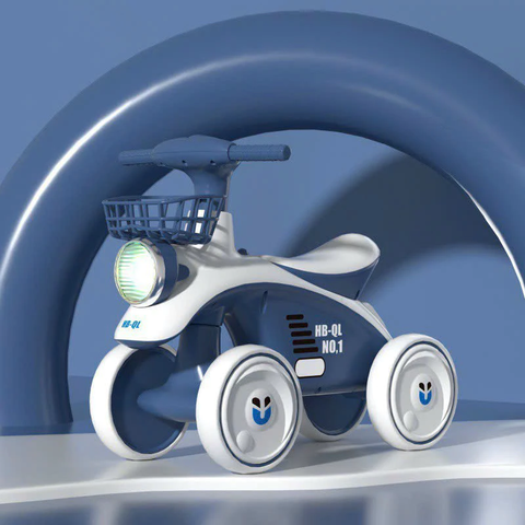 Xe chòi chân 618, 4 bánh thăng bằng, có đèn, có giỏ