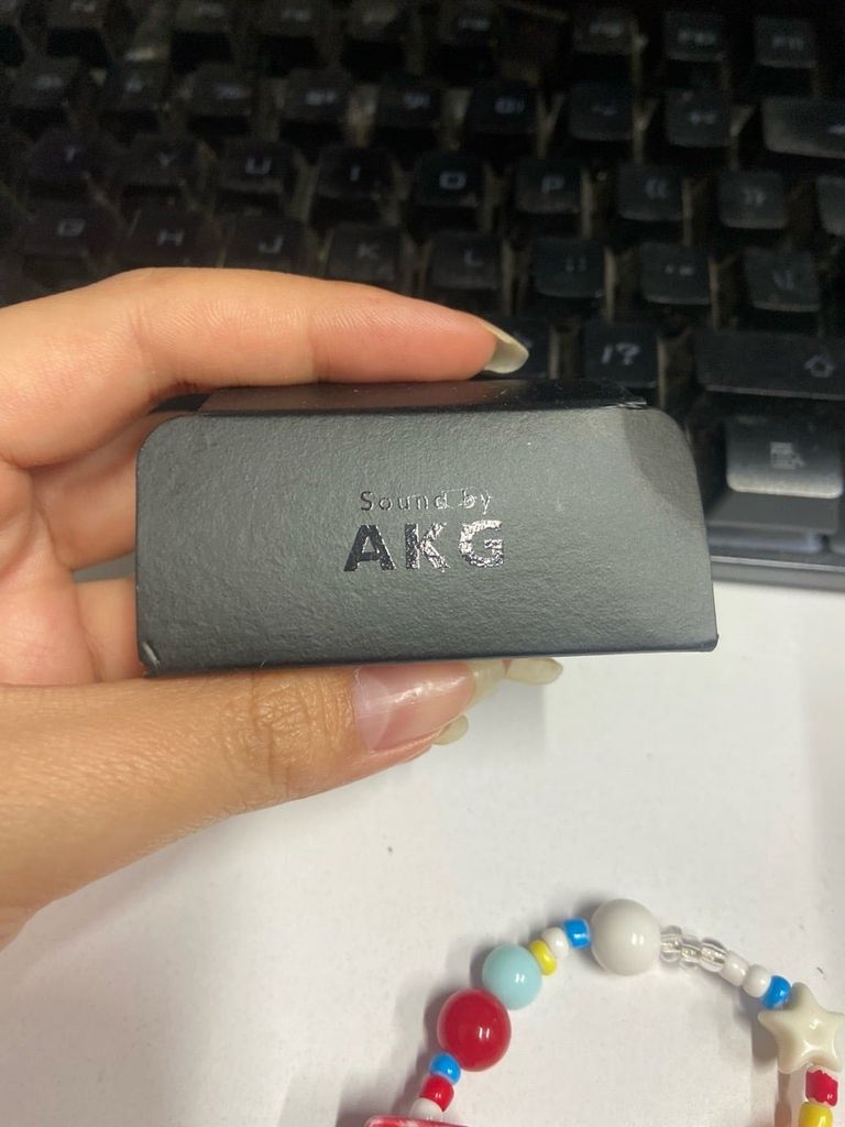  Tai nghe AKG 