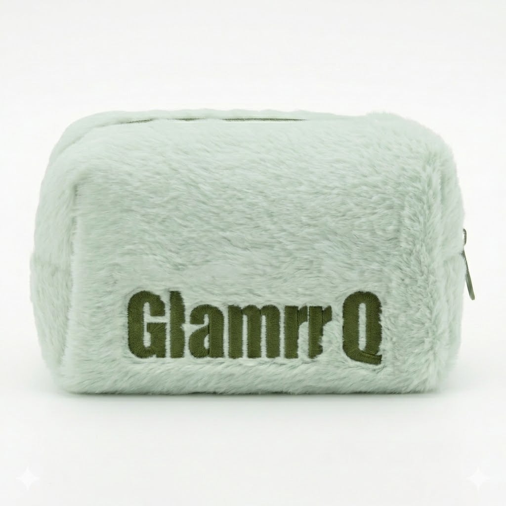 (Quà Tặng) Túi Bông Đựng Đồ Trang Điểm Cao Cấp GLAMRR Q (GREEN PLUSH BAG)