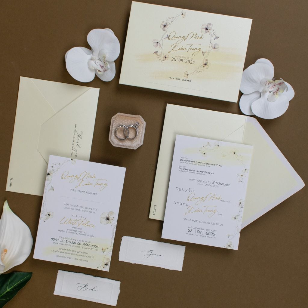 Thiệp Cưới Hoa Cỏ Mùa Thu Nét Vẽ Thanh Tao - TL-C014