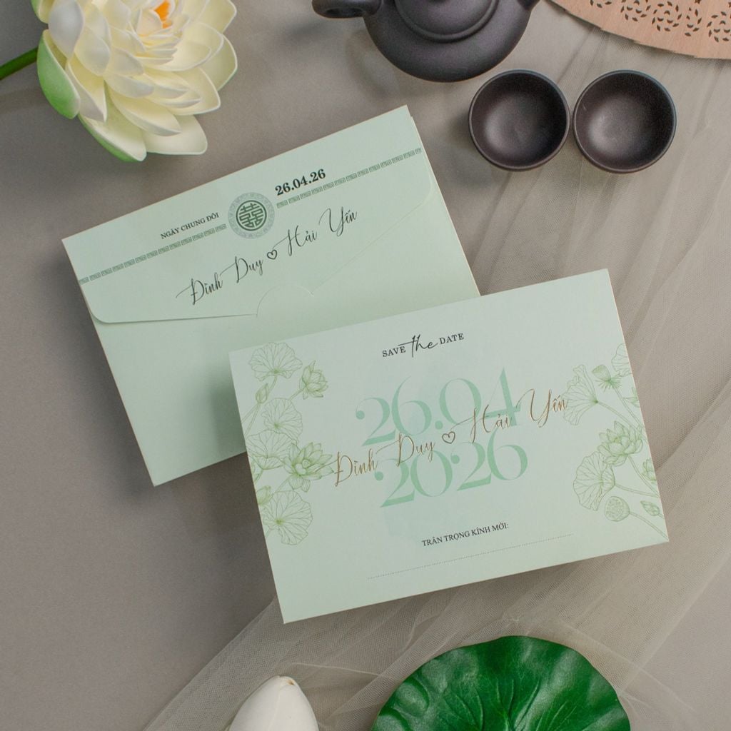 Thiệp Cưới 3 In 1 Xanh Pastel Hoa Sen – Nét Giao Thoa Truyền Thống & Hiện Đại