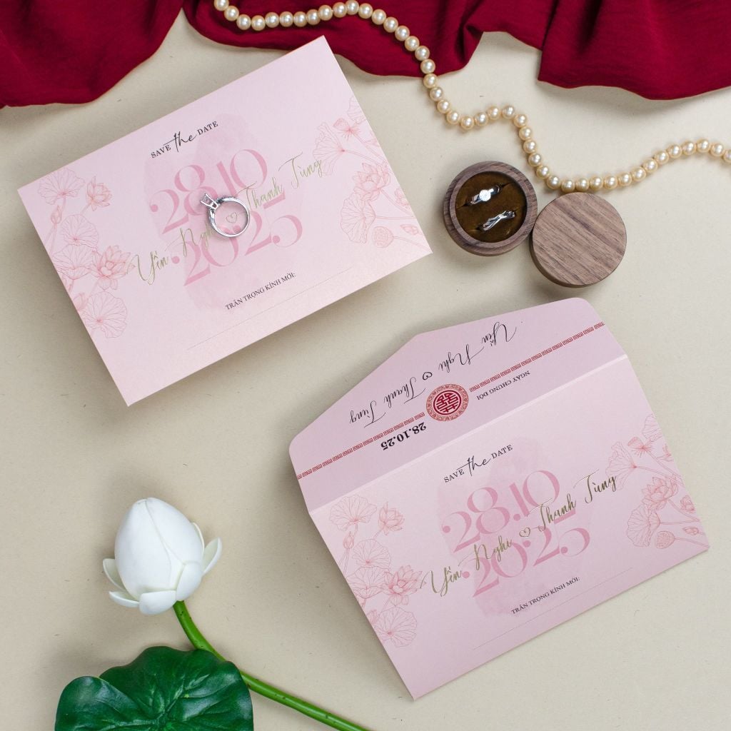 Thiệp Cưới 3 In 1 Hồng Hoa Sen Song Hỷ Truyền Thống – 2026