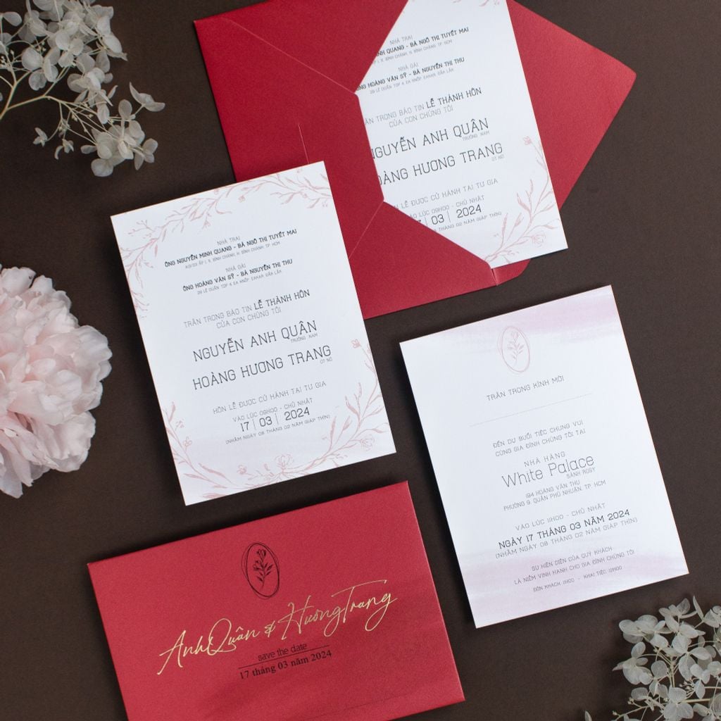Thiệp Cưới Đỏ Ánh Kim Vệt Hồng Đánh Thức Vẻ Đẹp Cổ Điển - TL-C022