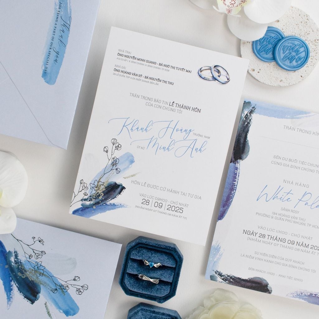 Thiệp Cưới Vệt Màu Nước Navy Nét Phóng Khoáng Đương Đại - TL-C001