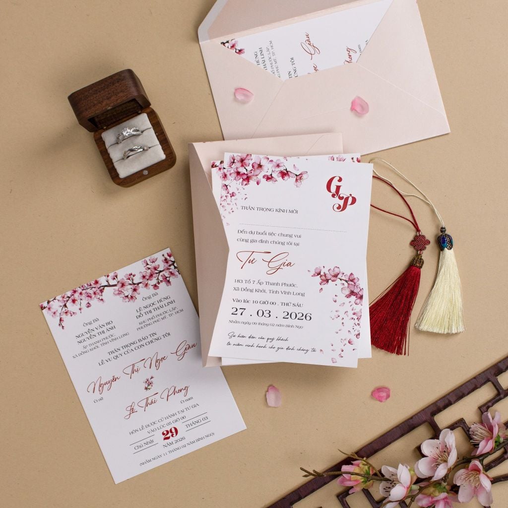 thiep-cuoi-hoa-anh-dao-sac-hong