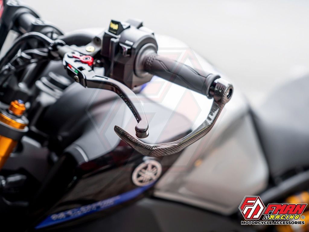 Bảo vệ tay thắng Carbon Fiber