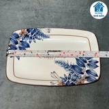  Đĩa sứ chữ nhật hoa văn xanh phù hợp để hoa quả, salad,… 