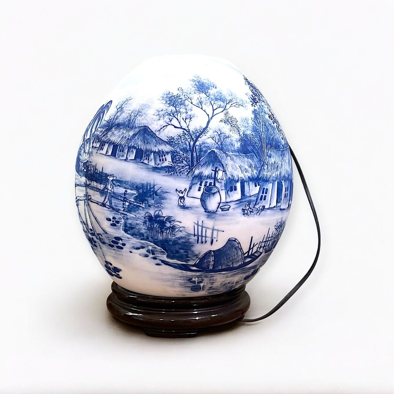  Đèn tròn vẽ làng quê xanh - H32 