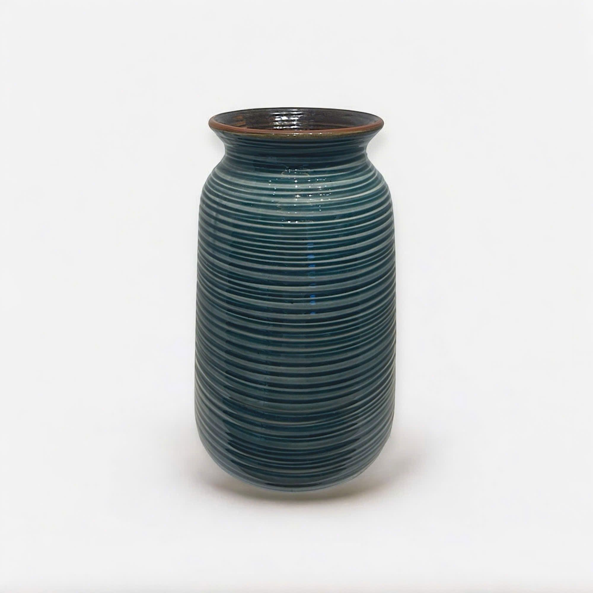  Bình trụ miệng loe vuốt tay viền ngang - H24 