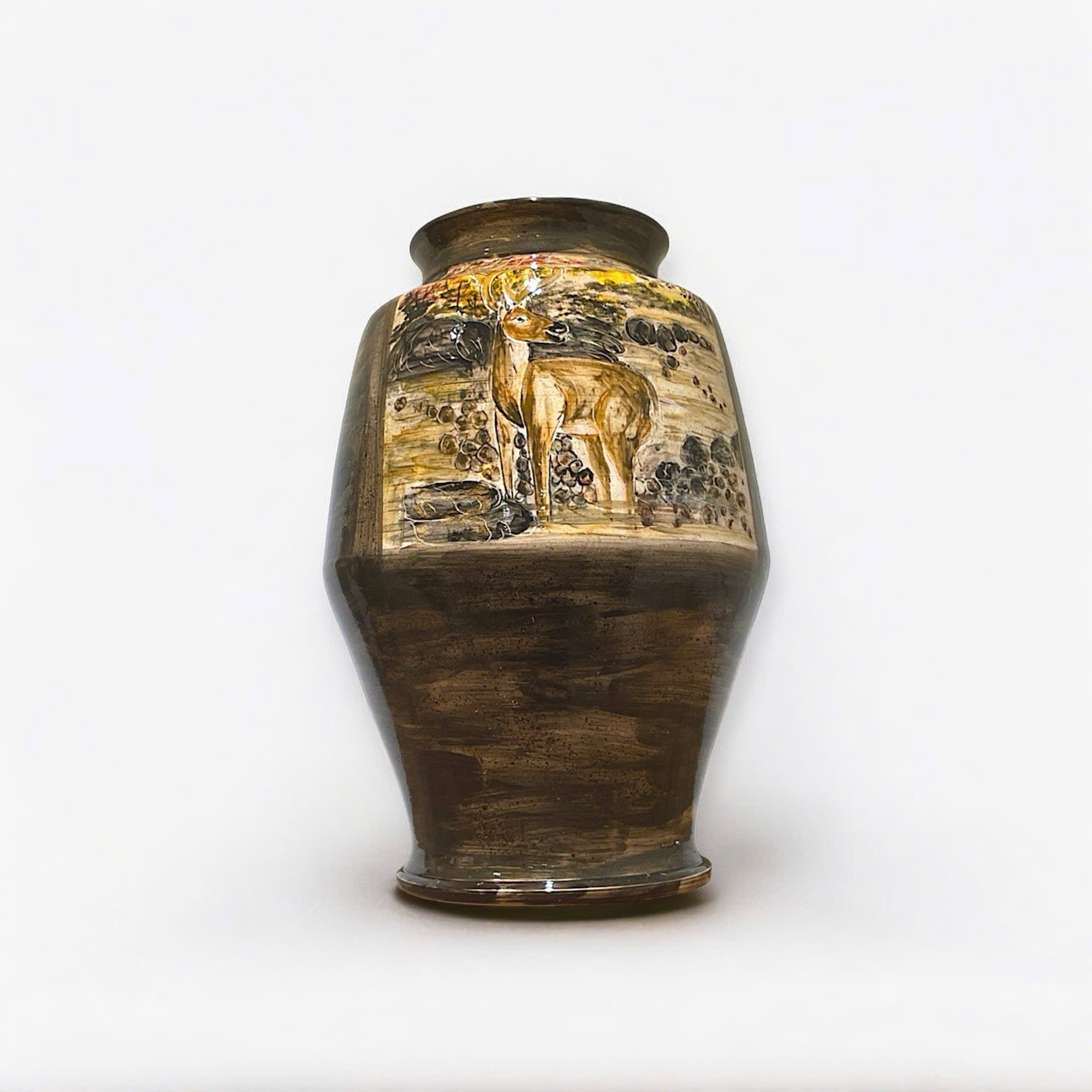  Bình đương đại hình hươu 