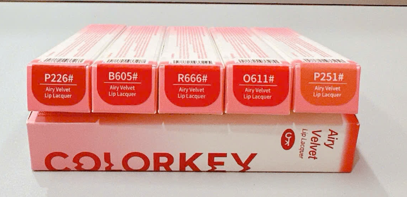 Son kem Colokey Velvet R666 Đỏ Cổ Điển