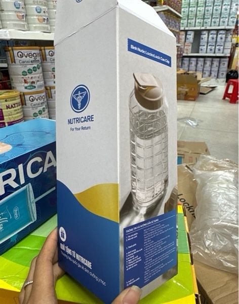 Bình nước Locknlock