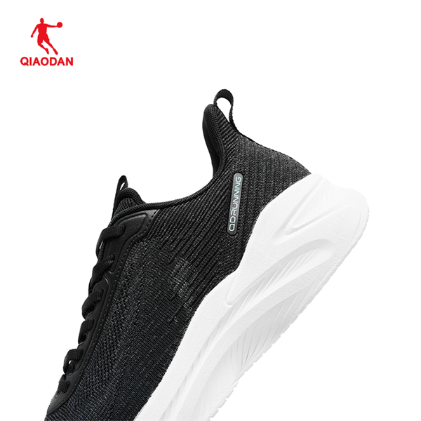 Giày Chạy Bộ Nam