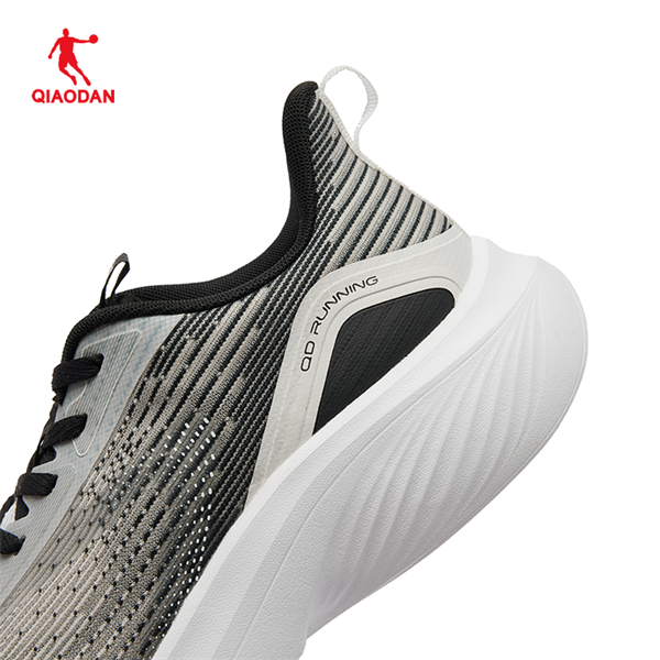 Giày Chạy Bộ Nam