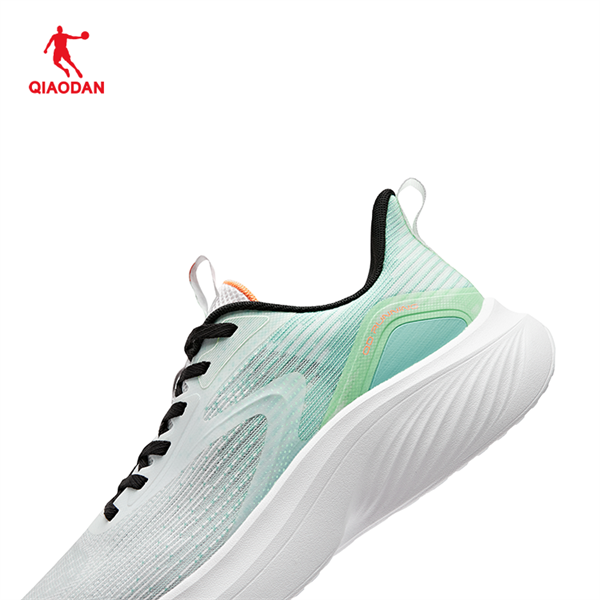 Giày Chạy Bộ Nam