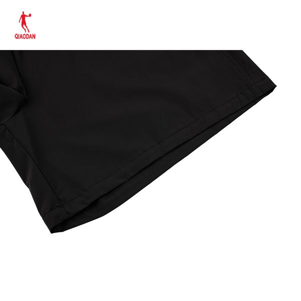Quần Short Dệt Thoi Nữ