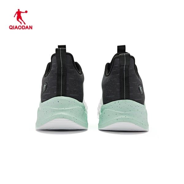 Giày Chạy Bộ Nam