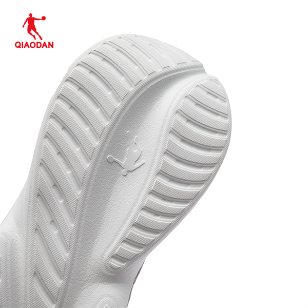 Giày Chạy Bộ Nam