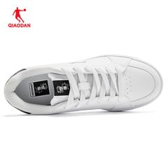 Giày Sneaker Nam