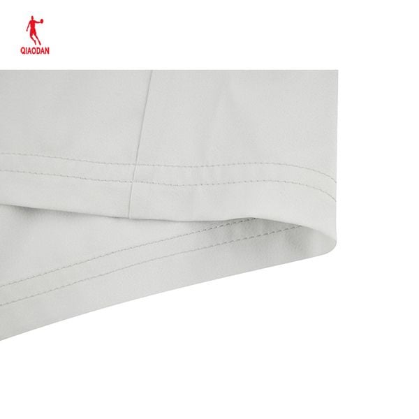 Quần Short Dệt Thoi Nữ