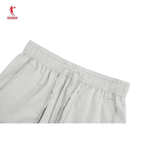 Quần Short Dệt Thoi Nữ