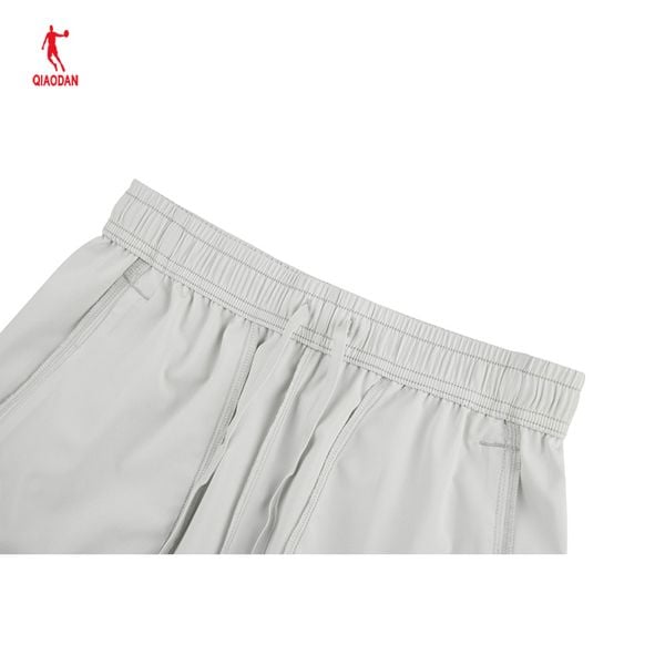 Quần Short Dệt Thoi Nữ