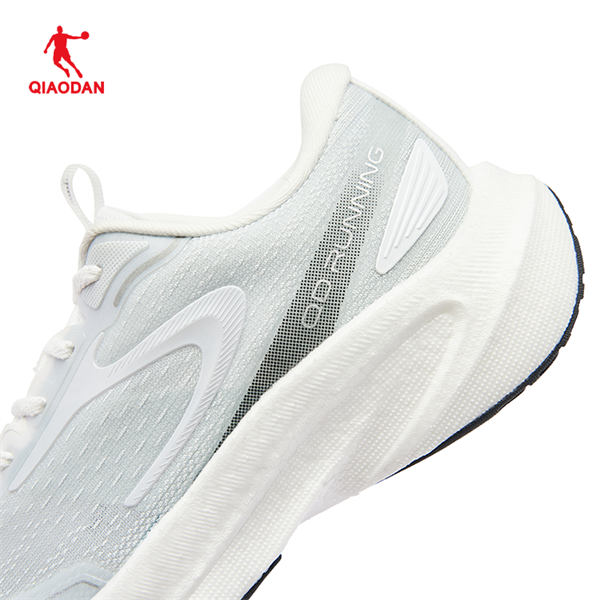 Giày Chạy Bộ Nữ