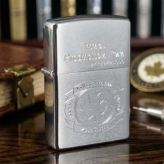 Zippo Canada 2002 – Bản Mạ Bạc Silver Plate – Đời XVIII – Hàng Sưu Tầm Cuối Cùng C96