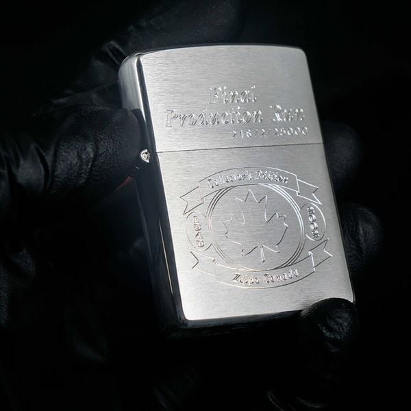 Zippo Canada 2002 – Bản Mạ Bạc Silver Plate – Đời XVIII – Hàng Sưu Tầm Cuối Cùng C96
