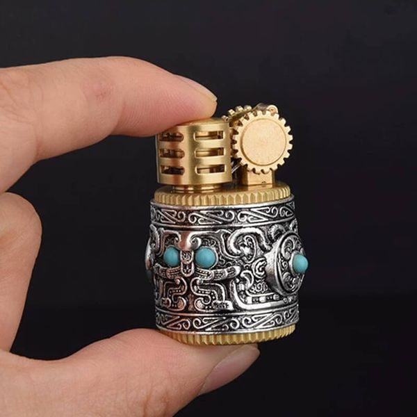 Mẫu bật lửa mini xăng đá Chief CF212