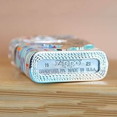 Zippo Bọc Lưới Mạ Vàng Chủ Đề Chúa Sơn Lâm Rời Núi ZN189