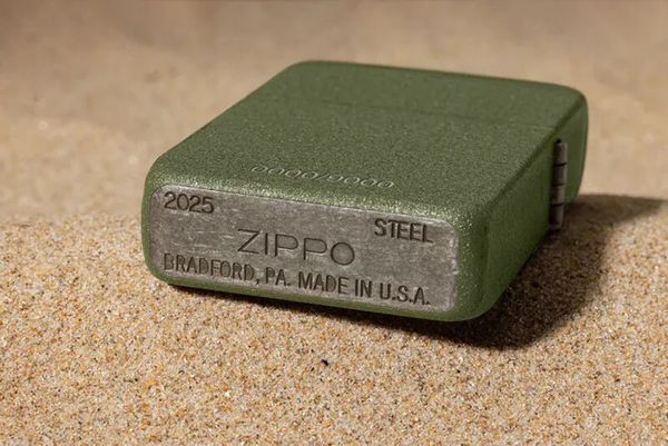 Zippo VE/VJ Day 80th Anniversary Collectible Steel Green Crackle, Zippo Victory in Europe, Victory in Japan 80th Anniversary Collectible Z112