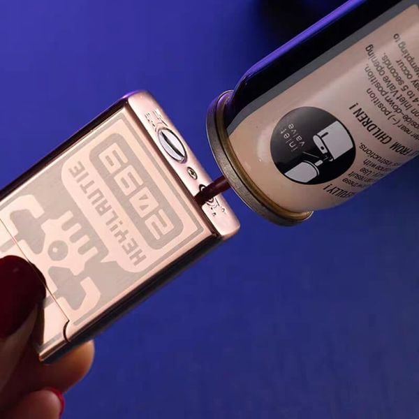 Bật lửa cảm ứng dùng pin 2099