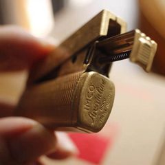 Bật lửa cối xăng đá Imco 6800